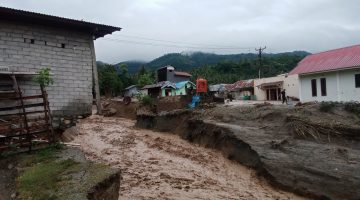 Banjir dan Longsor Landa Sejumlah Wilayah, BNPB Imbau Masyarakat Tetap Waspada